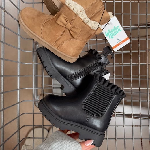 Photo from @walkwalmartwithme handle, with 2 products.