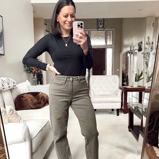 Photo from @staceylovesshopping handle, with 2 products.