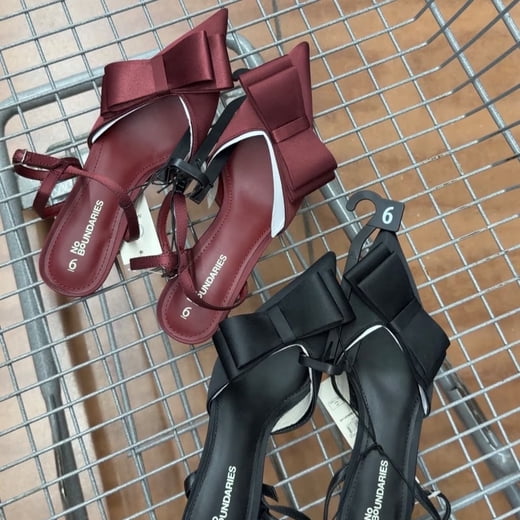 Photo from @thewalmartchick handle, with 2 products.