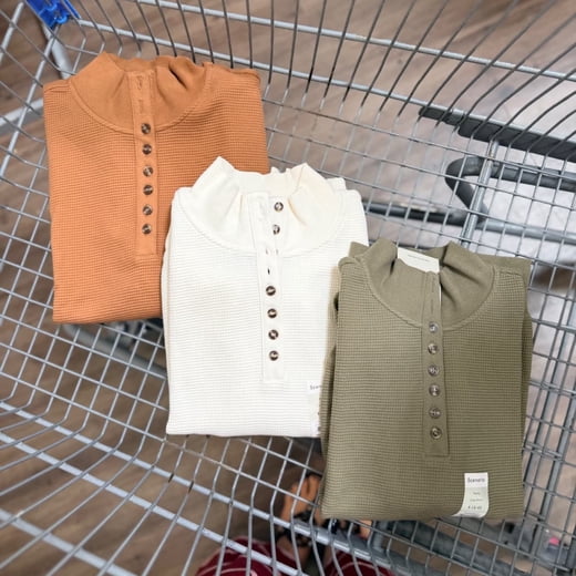 Photo from @themartmama handle, with 1 product.